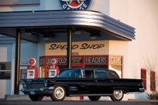 1960-lincoln-continental-mark-v-limousine.jpg