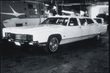 1970 Lincoln Limo.jpg
